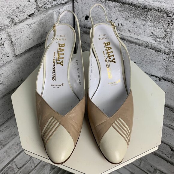 Bally Vintage 80s Pointy Toe Sling Back Beige Leather Pump - Picture 2 of 8